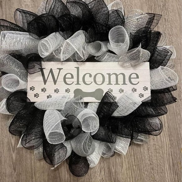 Holiday Handmade Wreath Home Decor Poshmark